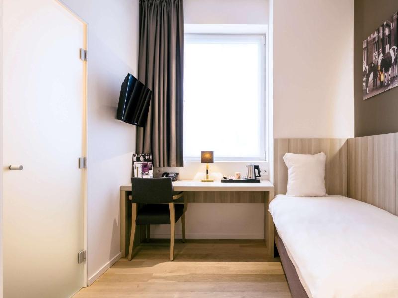 Single Room image 1