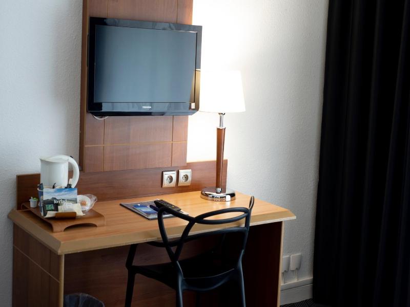 Kyriad Hotel Clermont Ferrand Centre - image 17