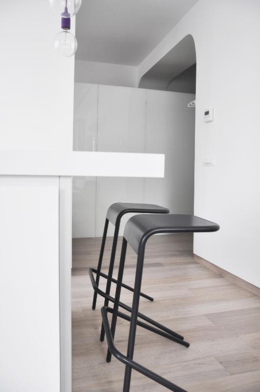 Studio Apartment image 2