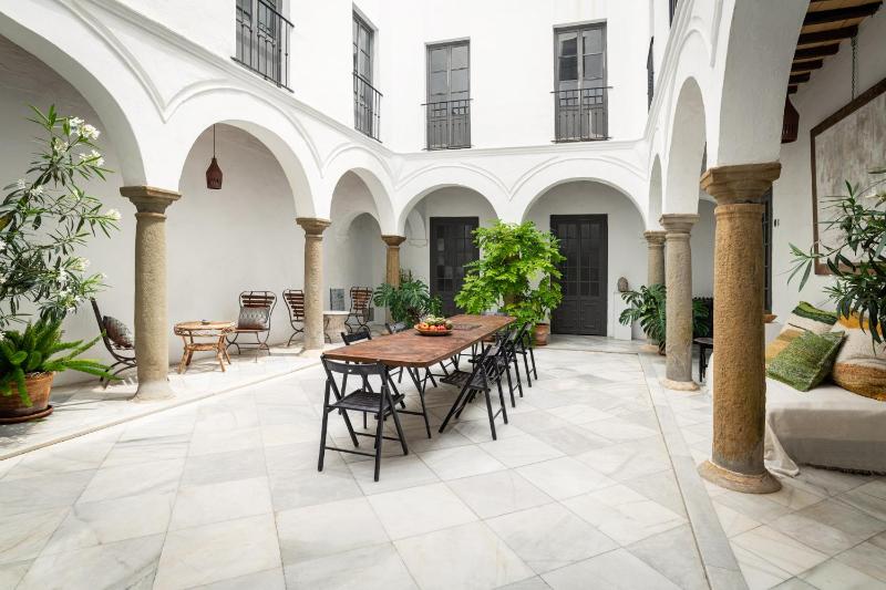 Eole Tarifa Apartments - image 24
