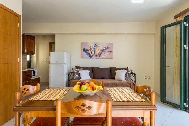 Chelmis Mary's Apartments - image 34