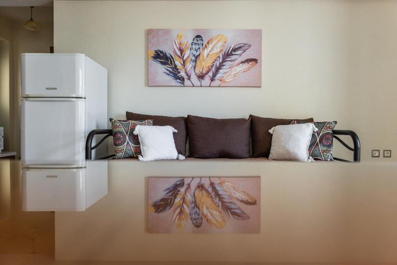 Chelmis Mary's Apartments - image 1