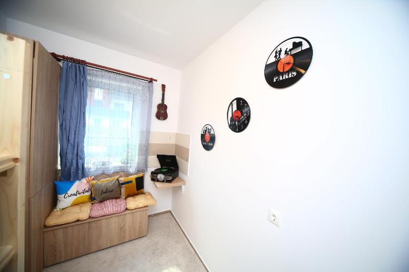B&M Apartment - image 3