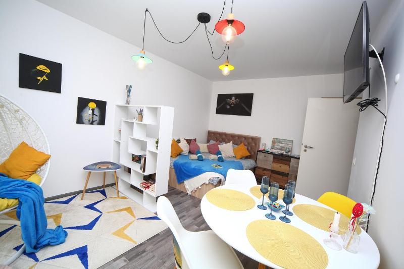 B&M Apartment - image 13