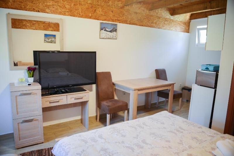 Bungalow image 4