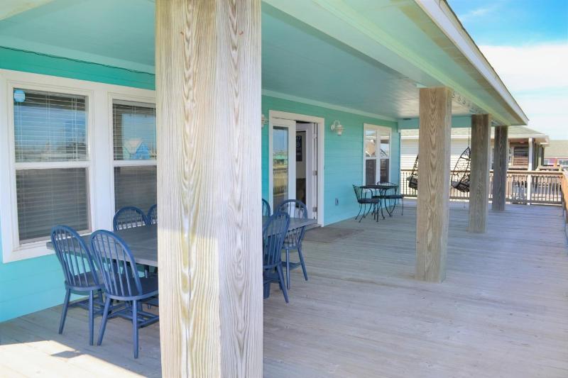 Three-Bedroom House image 1
