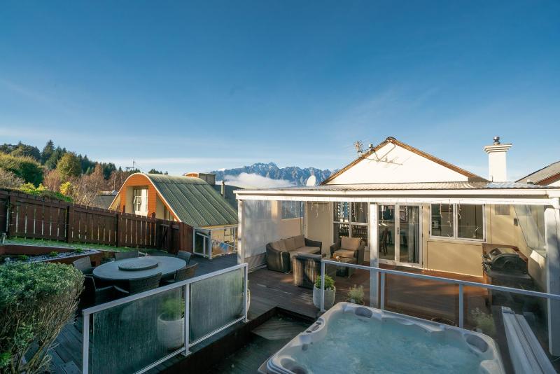 Queenstown Haven - Queenstown Holiday Home - image 14