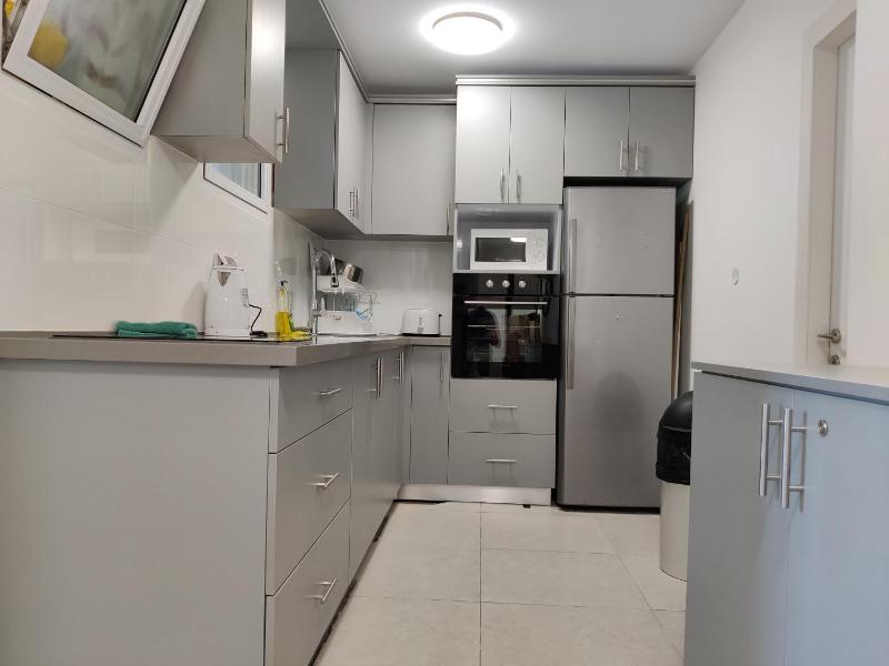 Dizengoff Penthouse Boutique Hostel - image 16