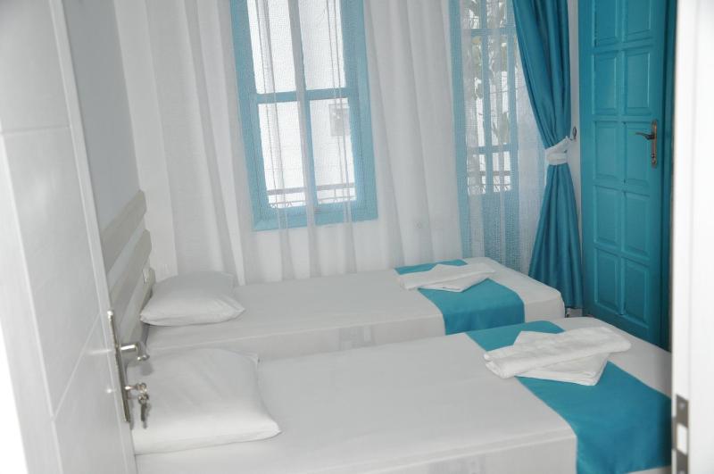 Hotel Nisa - image 13