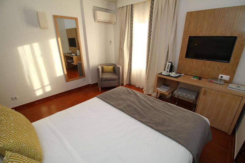 Best Western Hotel Dom Bernardo - image 21