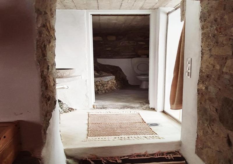 One-Bedroom House image 2