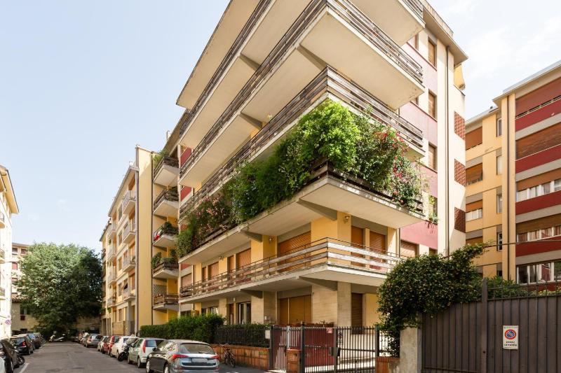 GuestHost - Piazza Oberdan Patio Apartment - image 15
