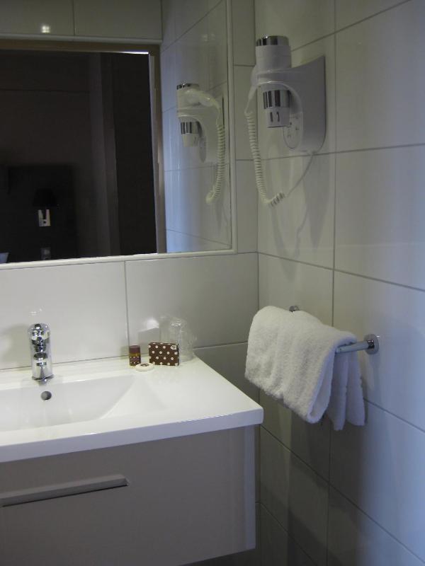 Confort Double Room image 3