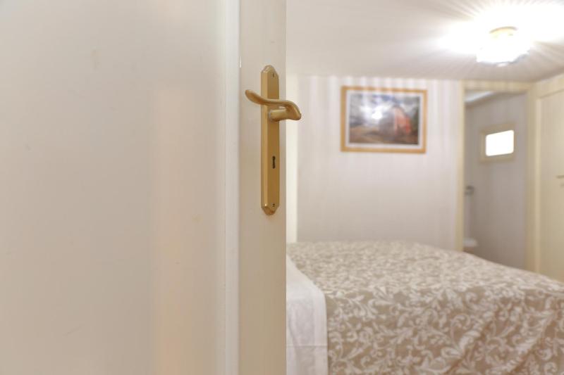 Sunny Flat - SELF Apartments - image 20