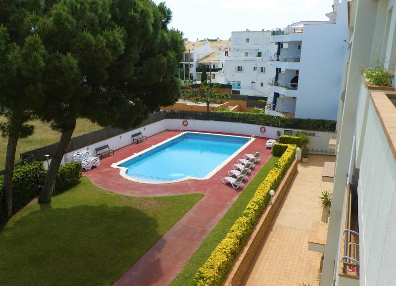Apartment with Sea View image 3