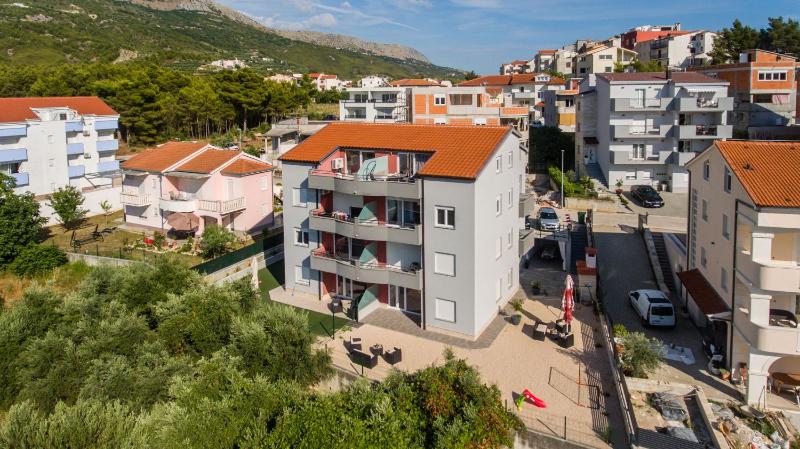 Luxury apartments Budimir - image 2