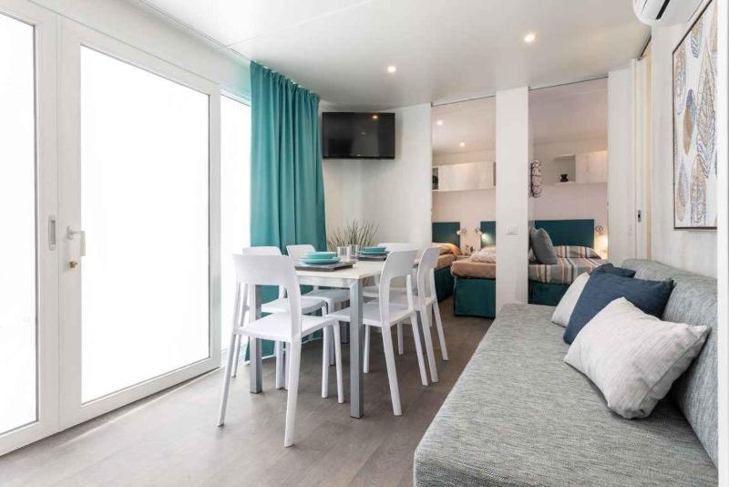 Mobile Home image 1