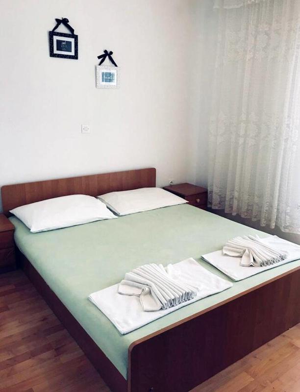Two-Bedroom Apartment with Terrace and Sea View image 3