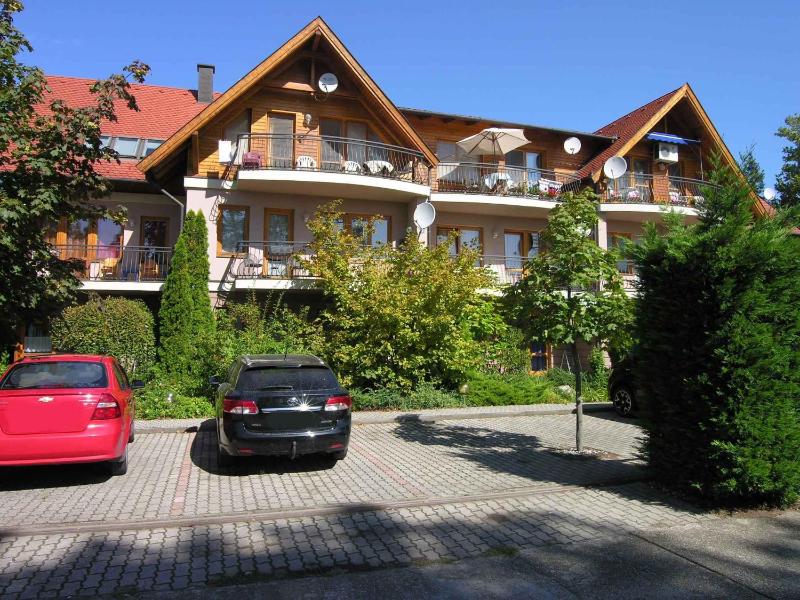 Studio in Balatonlelle 33519 Images