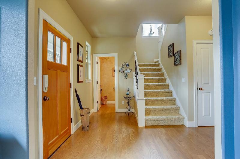 Three-Bedroom House image 2
