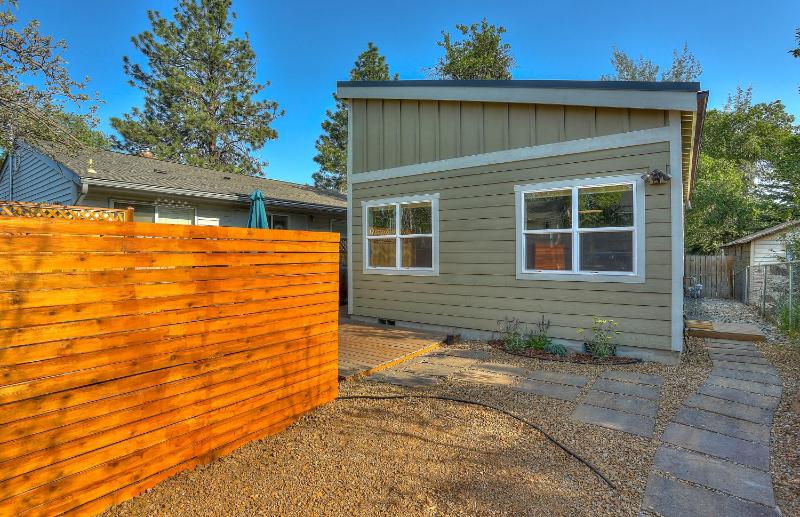 One-Bedroom House image 4