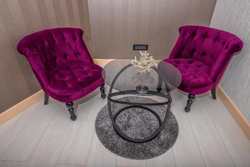 Villa Marassi with Heated Pool Hot Tub and Sauna - image 14