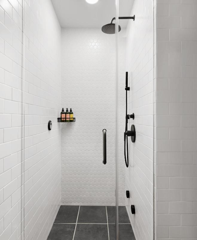 Manhattan One-Bedroom King Suite image 3