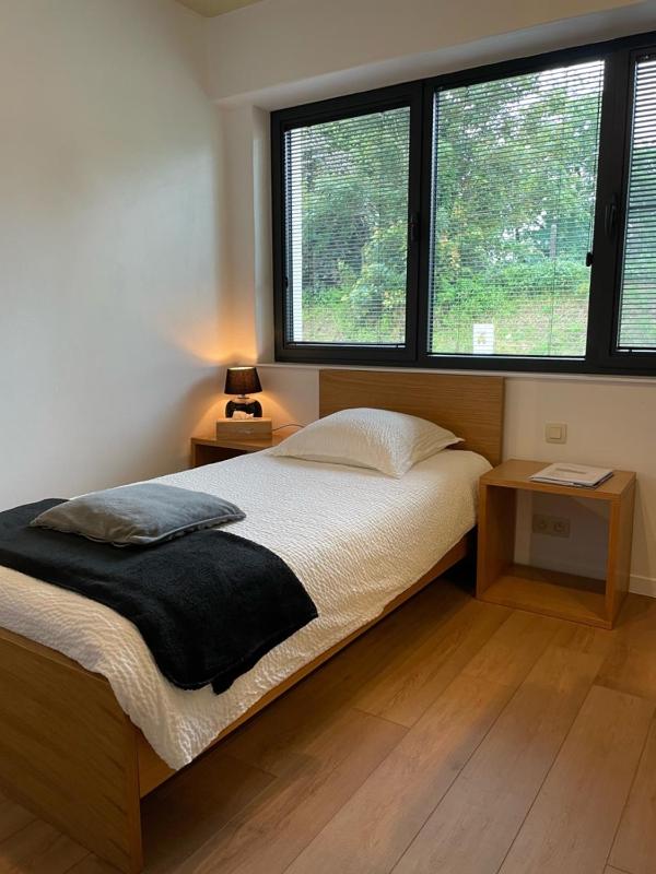 Standard Single Room with Shower image 2