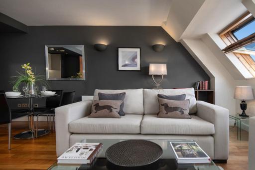 The Chambers - image 38