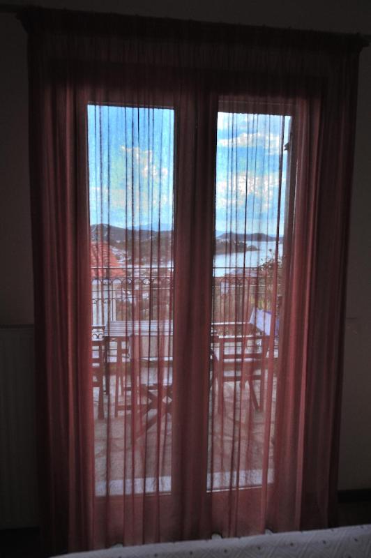 Eye Q Resort Seaview - image 32