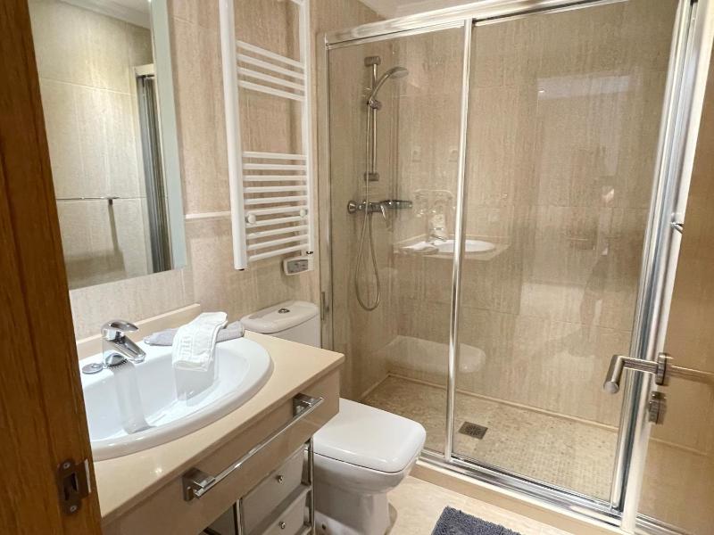 Malibu Mansion Club la Costa World with Sea View and hydromassage bath in Mijas Costa - image 47