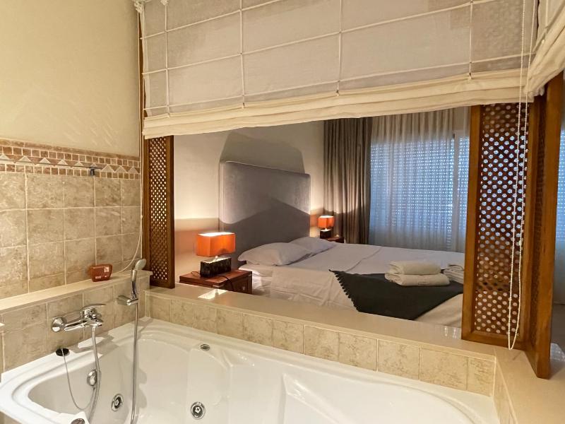 Malibu Mansion Club la Costa World with Sea View and hydromassage bath in Mijas Costa - image 8