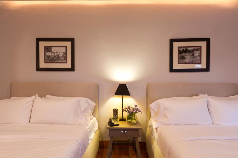 Alta Las Palomas Hotel - image 3