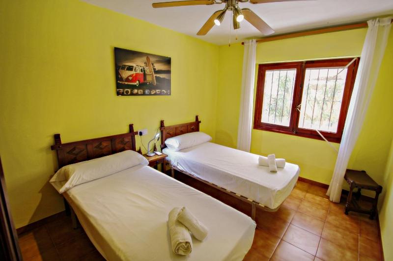 Basetes - holiday home with private swimming pool in Calpe - image 8