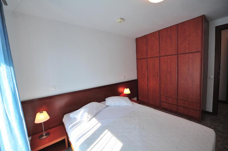 Eye Q Resort Seaview - image 30