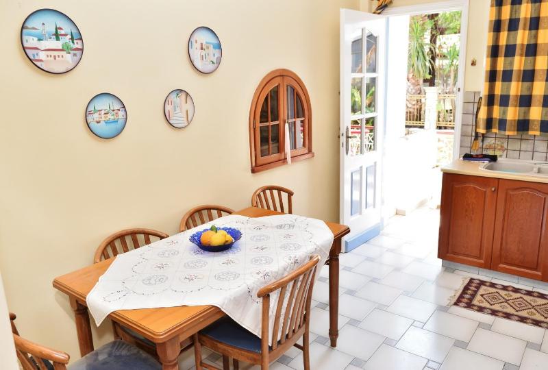 Tzivras Villa & Apartments - image 42