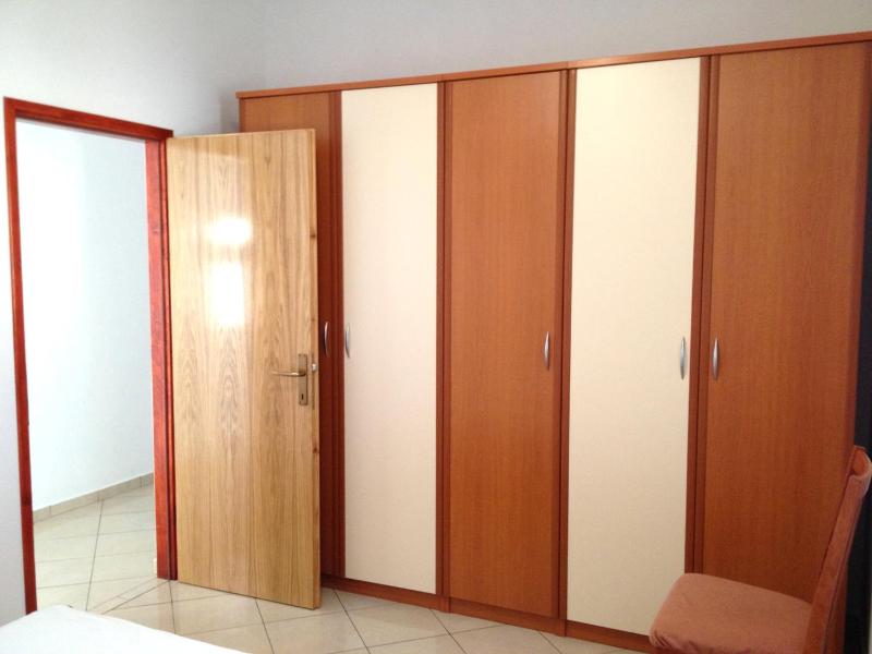 Apartment image 4