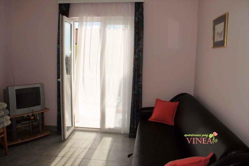 Apartment image 2
