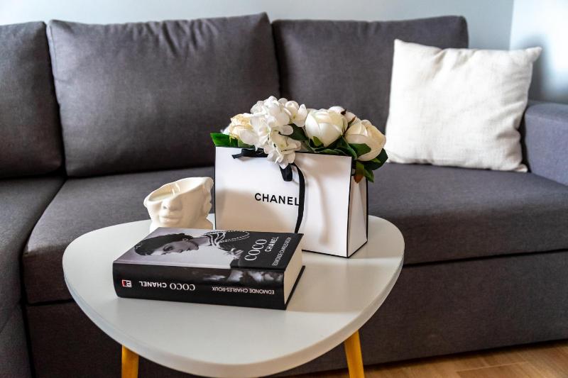 Apartment with Balcony image 2