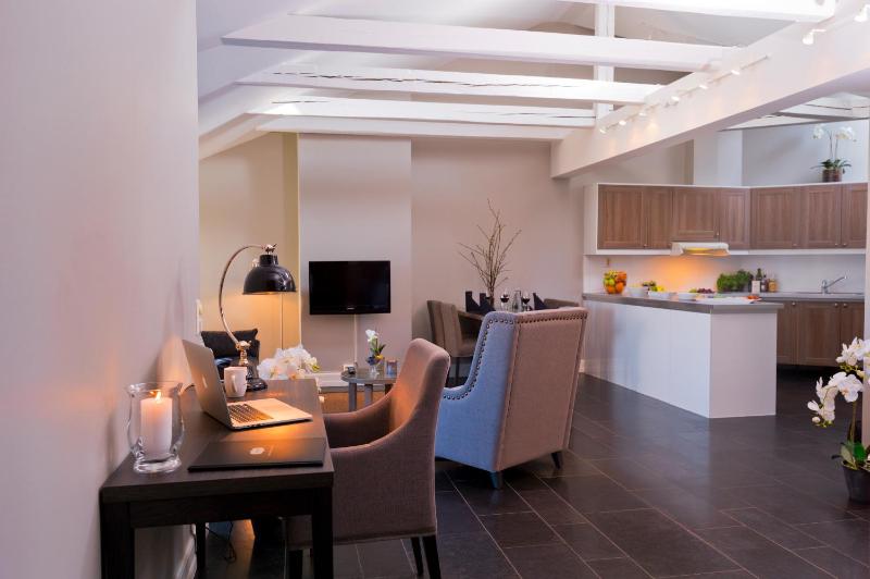 Three-Bedroom Apartment image 1