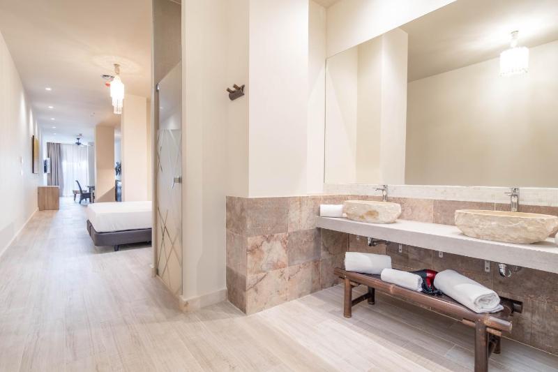 Tarifa Suites by QHotels - image 8