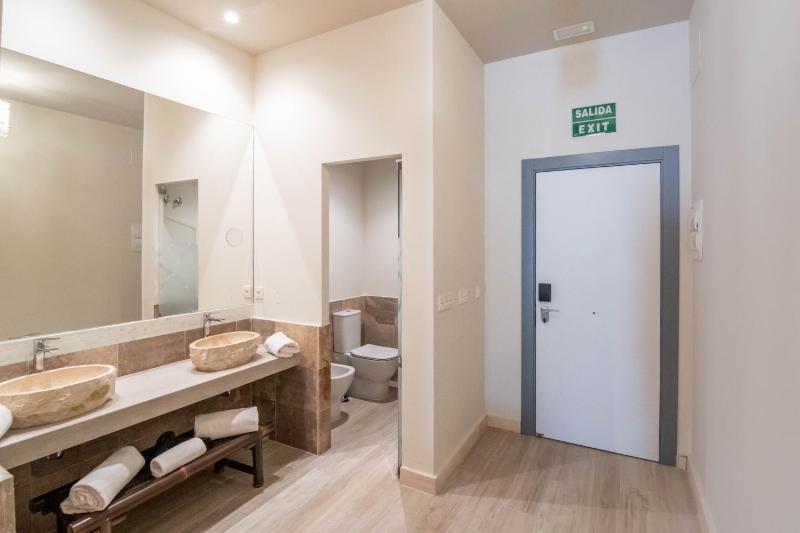 Tarifa Suites by QHotels - image 35