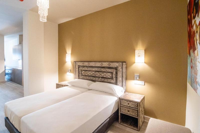 Tarifa Suites by QHotels - image 7