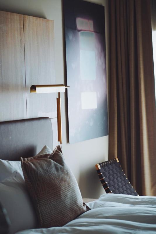Standard Twin Room image 4