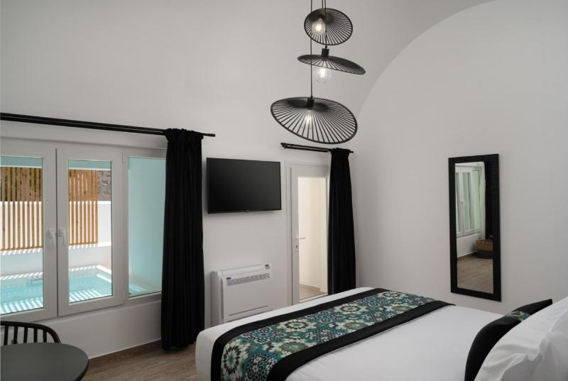 Allegro Suites Oia - image 9