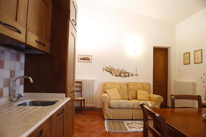 Superior Apartment image 3