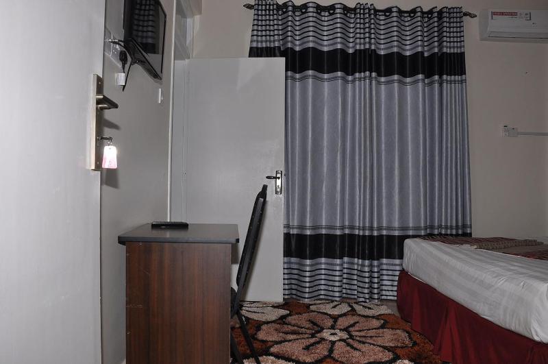 Latitude 1 Suites - image 14