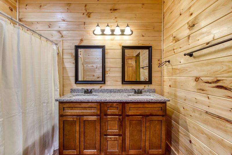 Chalet image 4