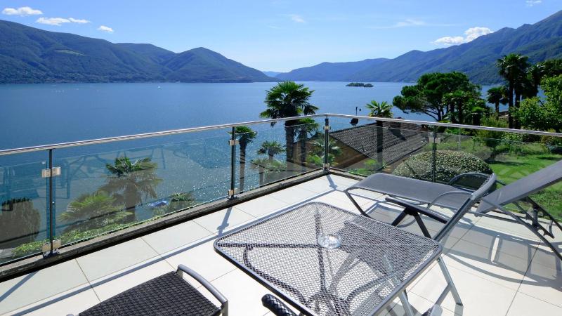 Junior Suite with Lake View image 1