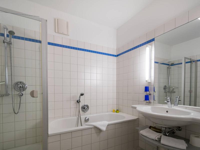 Kaiservillen Heringsdorf - Ferienwohnung mit 1 Schlafzimmer und Terrasse D101 - image 3